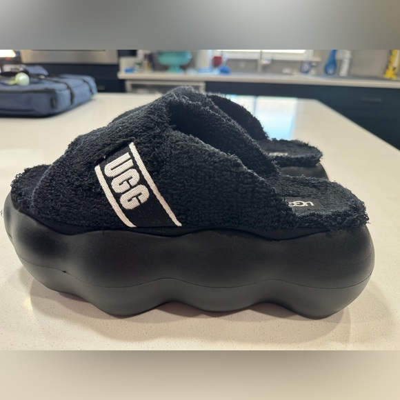 UGG Women’s Sugarcloud Slide Sandals In Black Size 10 MSRP $150 - Picture 4 of 12